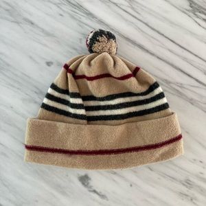Burberry wool winter hat